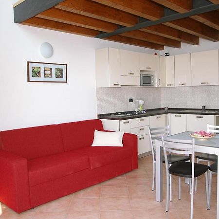Residence Mirena - Rebomaholidays Tignale Exterior photo